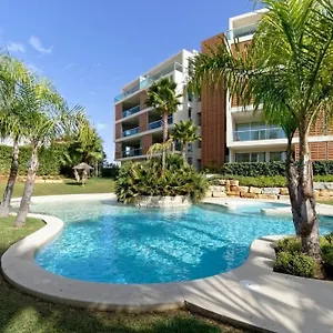 Apartment El Oasis Playa, Portimao